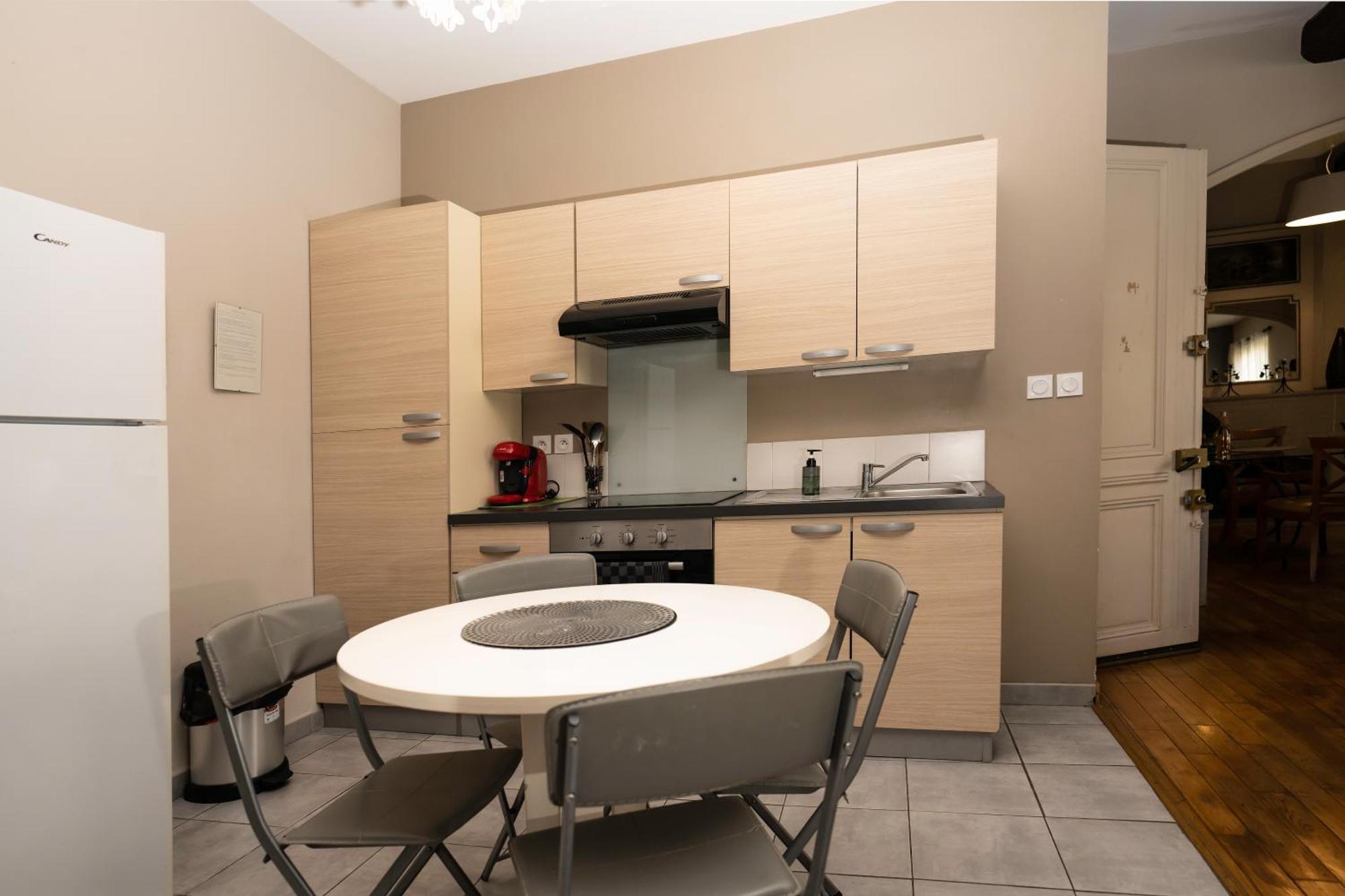 "Air D'Antan"-Meuble De Tourisme 3 Etoiles -Residence "Les Logis De Beziers"-Garage Optionnel-Coeur De Ville-Plages A 16Km ! מראה חיצוני תמונה